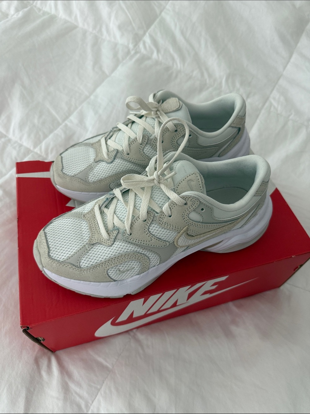 Nike AL8 Sneaker